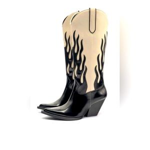 Brand New cowboy boots (39) sold out online and in store